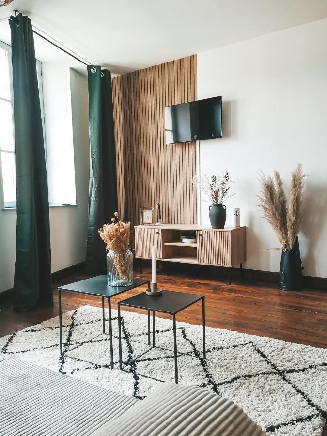 סדאן Appartement Vue Sur Chateau-Fort 3 Etoiles מראה חיצוני תמונה